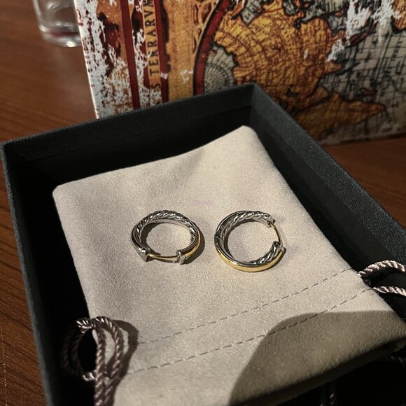 D̲a̲v̲i̲d̲ ̲Y̲u̲r̲m̲a̲n̲ Earrings - Picture 2 of 5